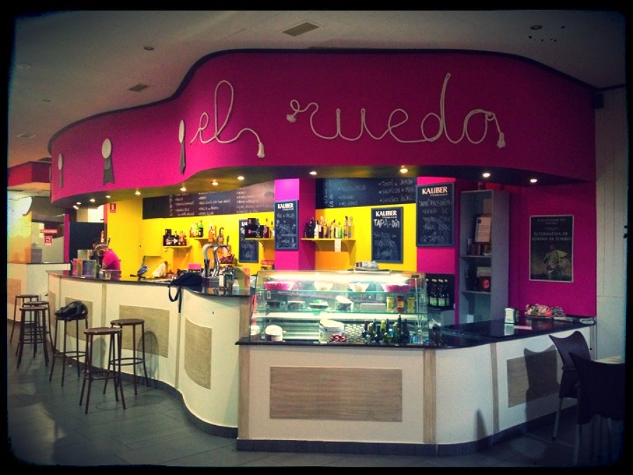 bar el ruedo