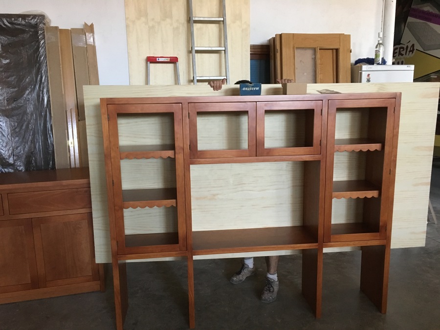 barnizado de mueble