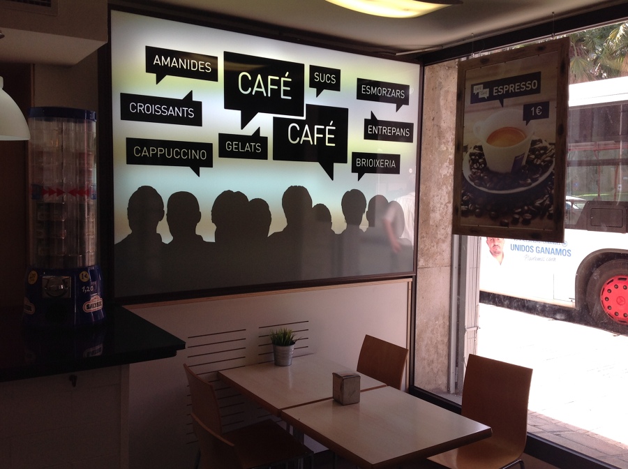Remodelación de Cafetería en la Estación Adif en Tarragona Ideas