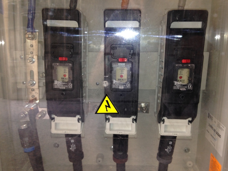 Cartuchos y bases cortafusibles