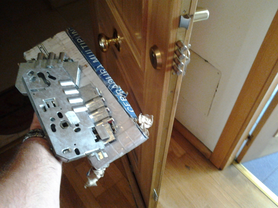 Cambio de todo Tipo de Cerraduras y Petacas Centrales Ideas Cerrajeros