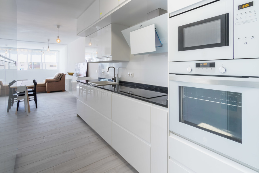 Piso de Estilo Anticuado Convertido a un Estilo Moderno | Ideas