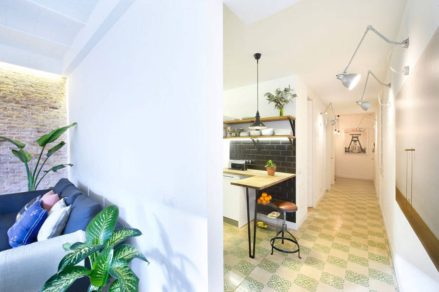 Cualquier lugar es bueno para cocinar: integra tu cocina en una ... Cocinas abiertas al pasillo