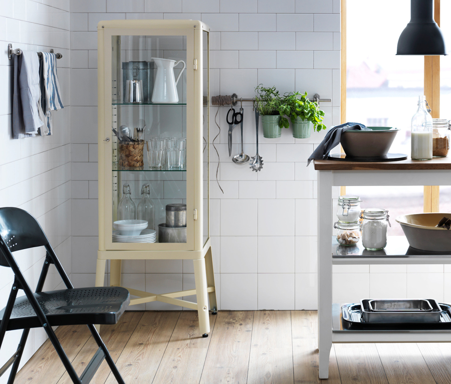 De la Enfermería a Tu Hogar: Vitrinas y Muebles de Boticario | Ideas