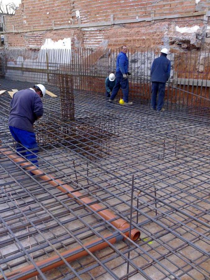 Colocacion aranques armado muros sotano