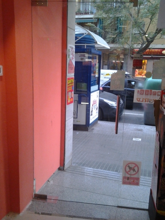 colocación de puertas securit