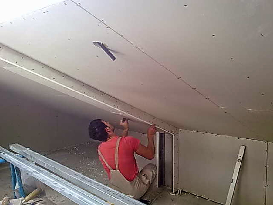 colocando pladur