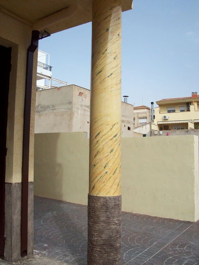Columna