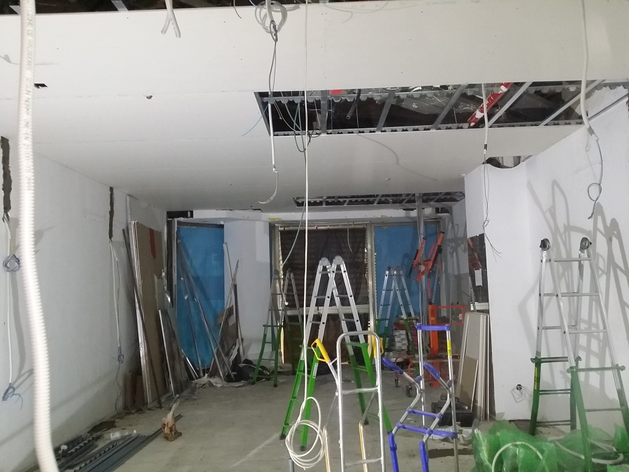 COMIENZO DE LAS OBRAS EN LA PELUQUERÍA NEW LIFE