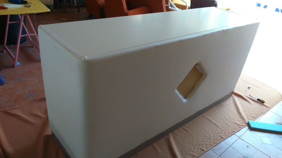 Construcción de Mostrador a Medida | Ideas Tapiceros