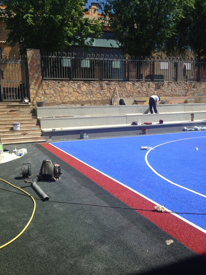 CONSTRUCCIÓN DE PISTA DEPORTIVA DE 3x3 DE BALONCESTO