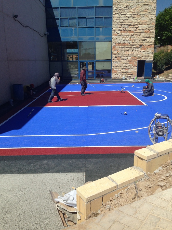 CONSTRUCCIÓN DE PISTA DEPORTIVA DE 3x3 DE BALONCESTO