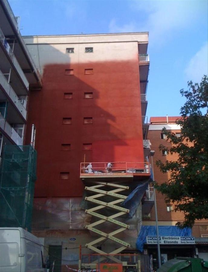 CORCHO PROYECTADO EN FACHADA CARAVISTA