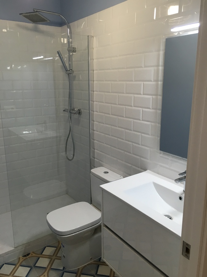 CUARTO DE BAÑO 1