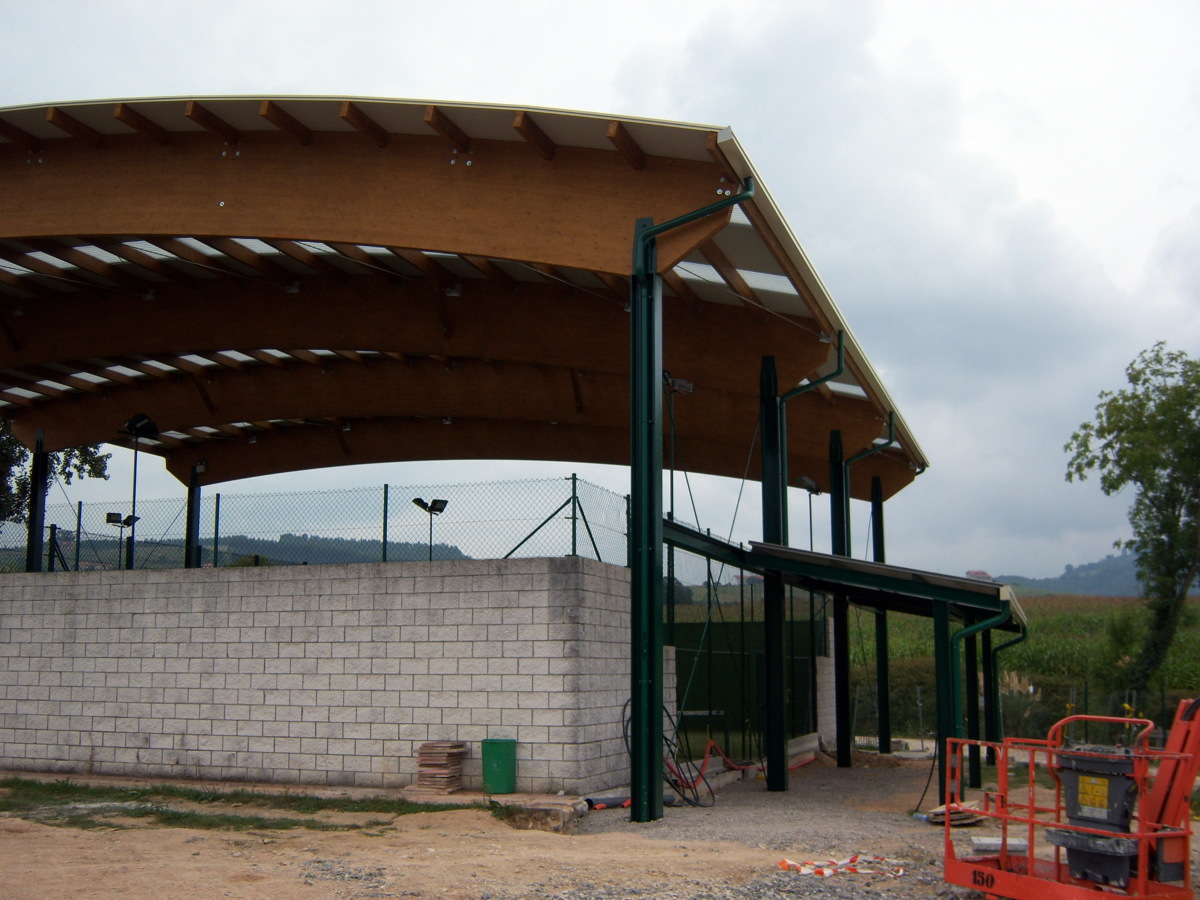 Cubierta pistas de pádel