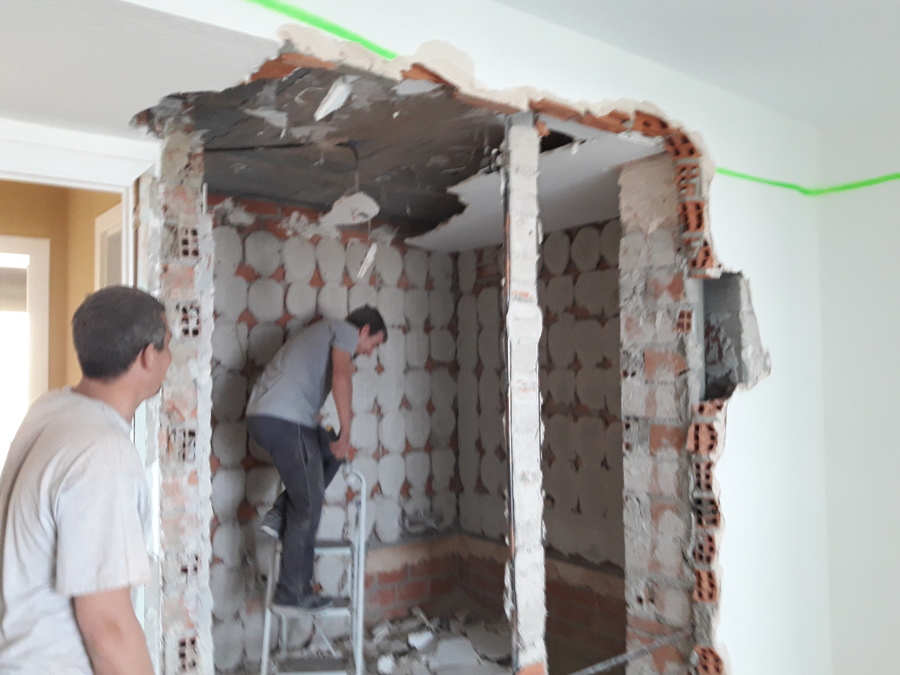 DEMOLICIÓN BAÑO