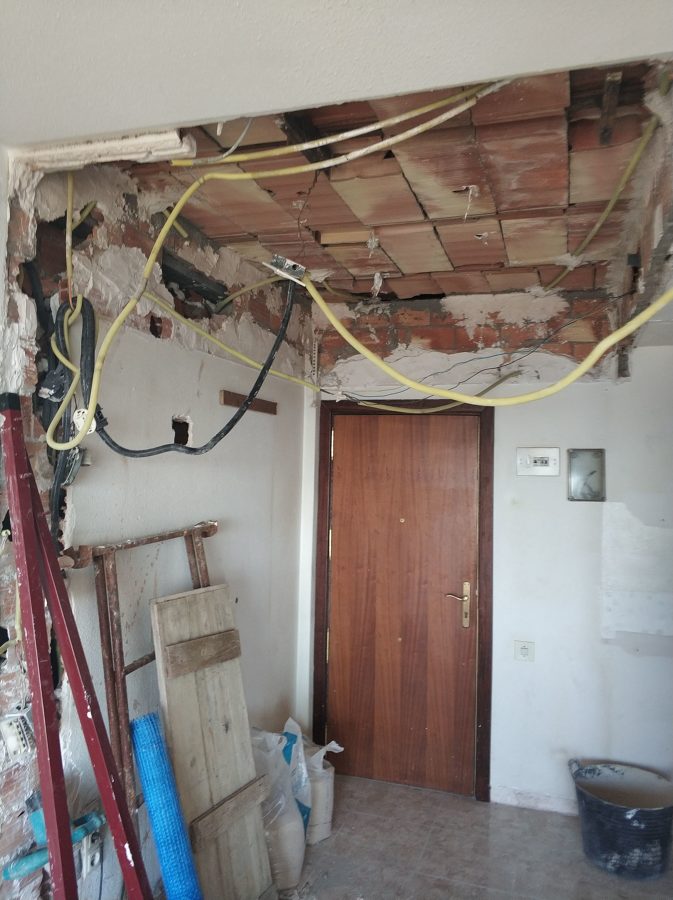 Demolición de Techos e Instalaciones