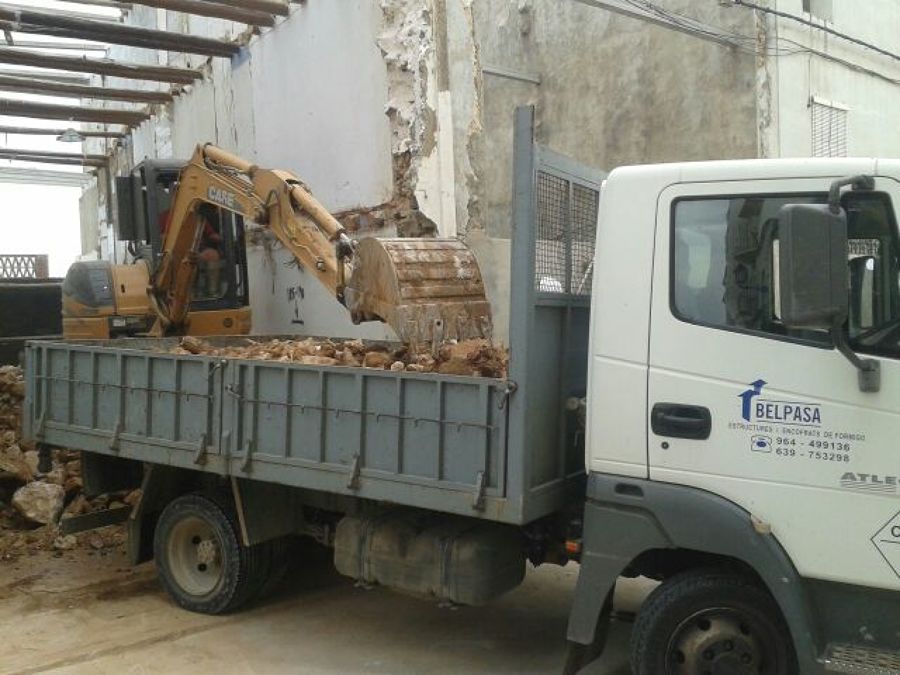 Demoliciones y derribos