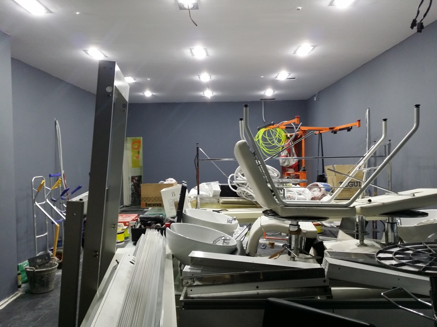 DESARROLLO DE LAS OBRAS EN LA PELUQUERÍA NEW LIFE