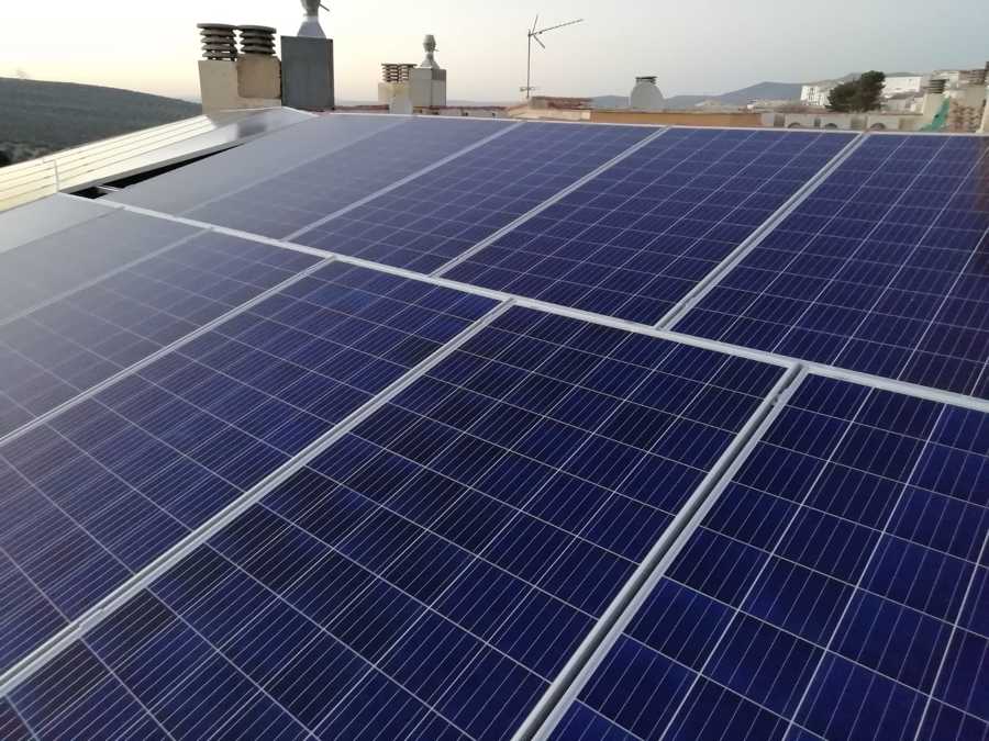 Instalación Fotovoltaica Hotel/restaurante Noche de Ronda en Cazorla