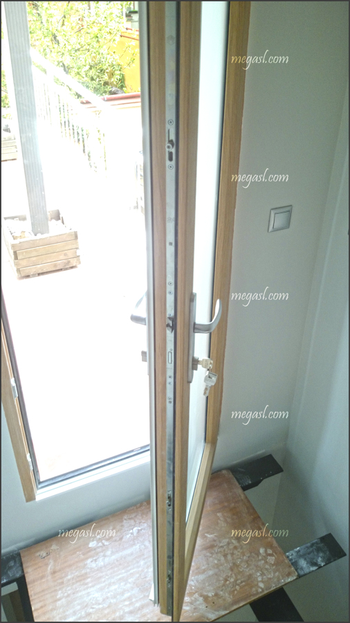 Detalle de la cerradura de seguridad