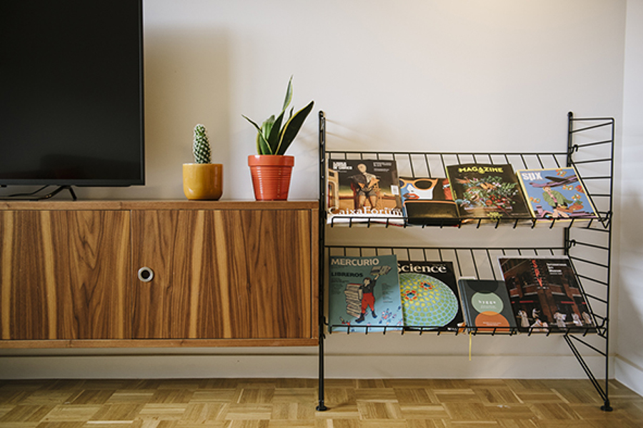 DETALLE MUEBLE TV