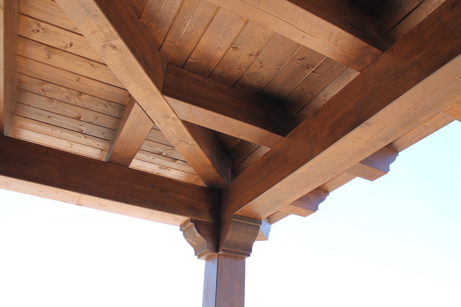 Detalle porche madera