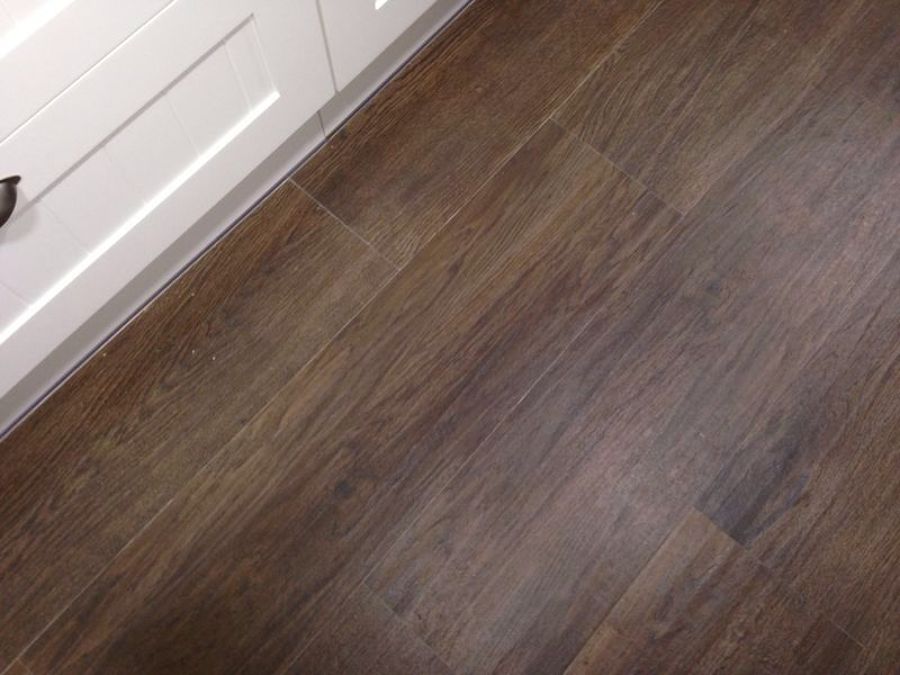 Detalle suelo cerámico