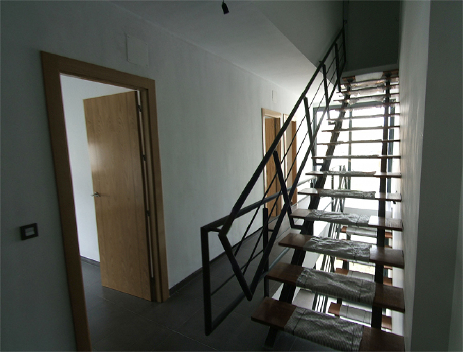 Distribuidor y escalera