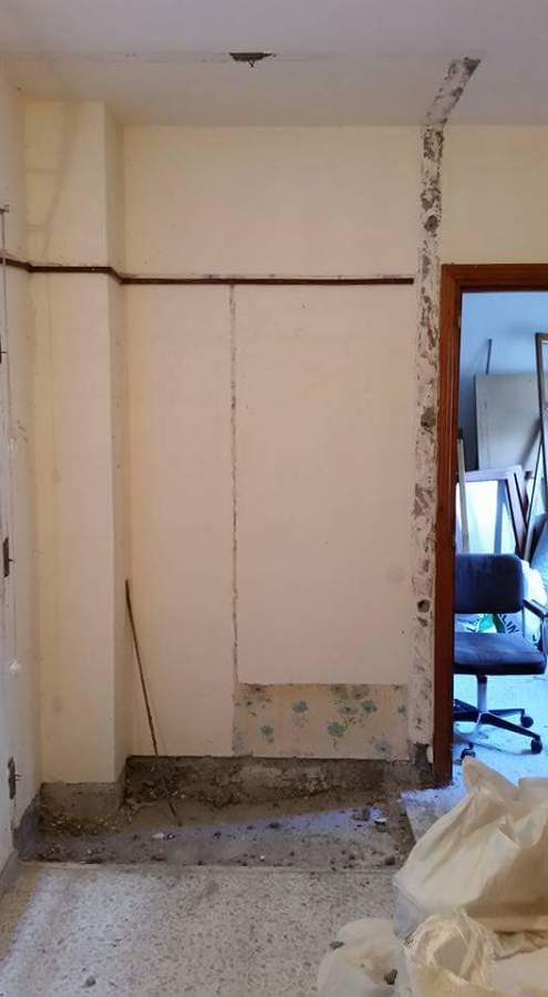 Dormitorio para transformar en cocina 