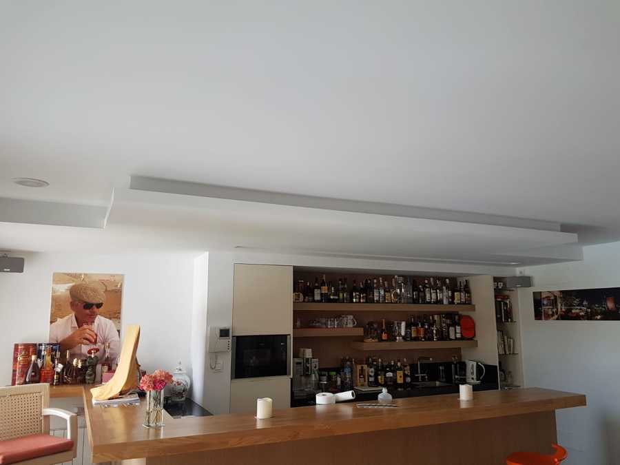 El bar