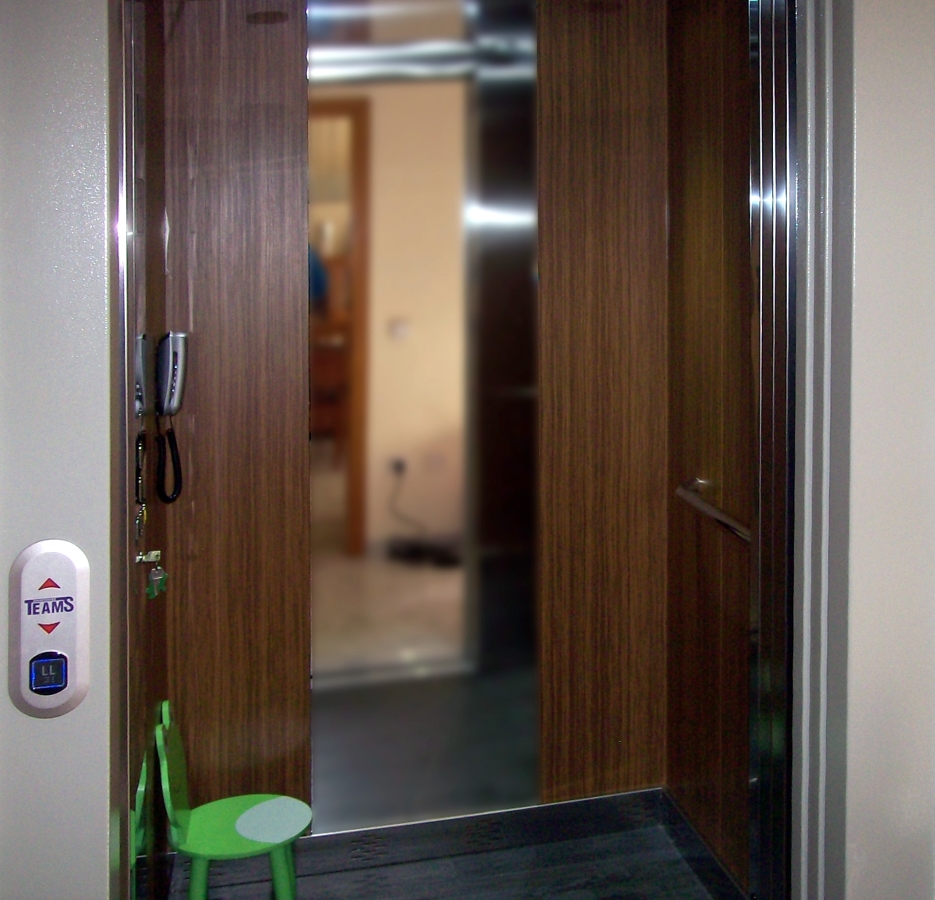 ELEVADOR DOMÉSTICO 07