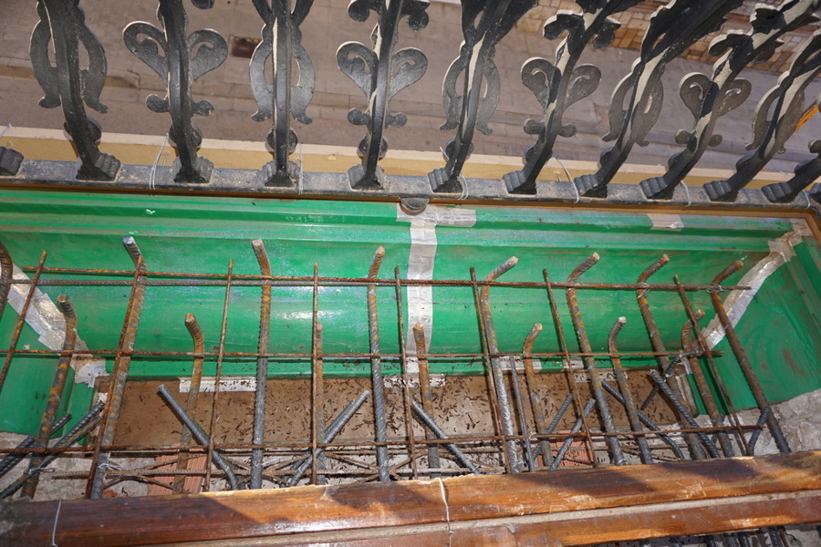 Encofrado y armado de los Balcones