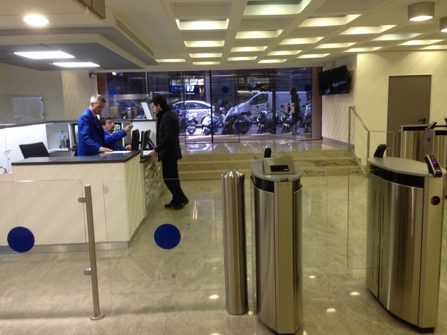 ENTRADA OFICINAS BARCELONA