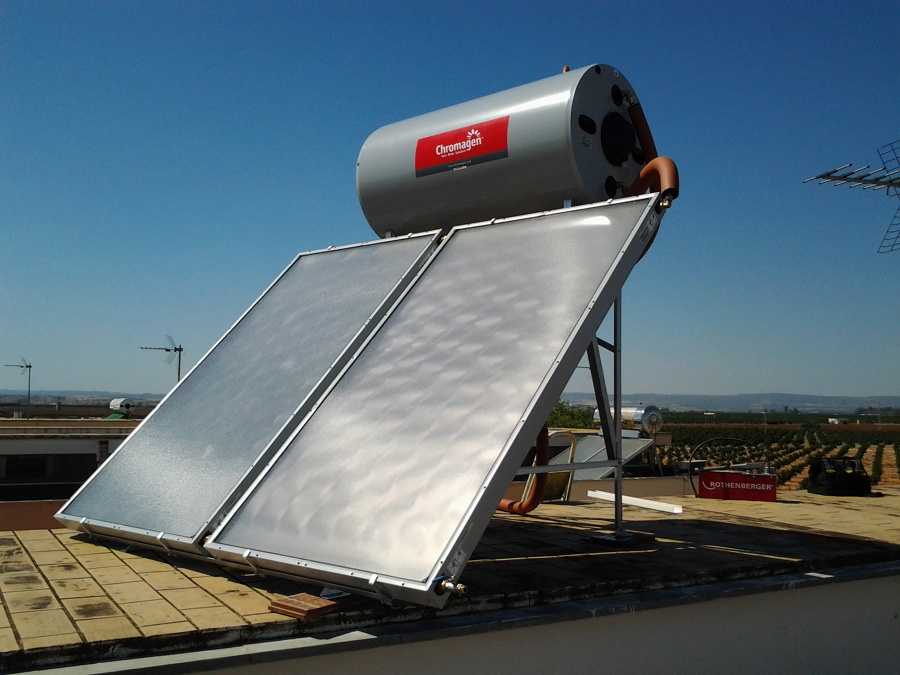 EQUIPO SOLAR 300L CHROMAGEN