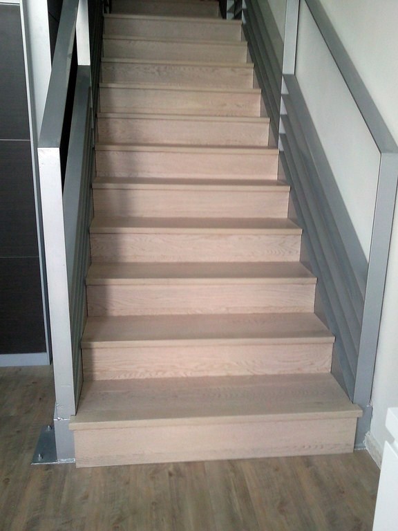 Forrar Escalera con Parquet Flotante e Instalar Suelo Vinílico en Recibidor Ideas Parquetistas Forrar Escalera con Parquet Flotante e Instalar Suelo Vinílico en Recibidor Ideas Parquetistas