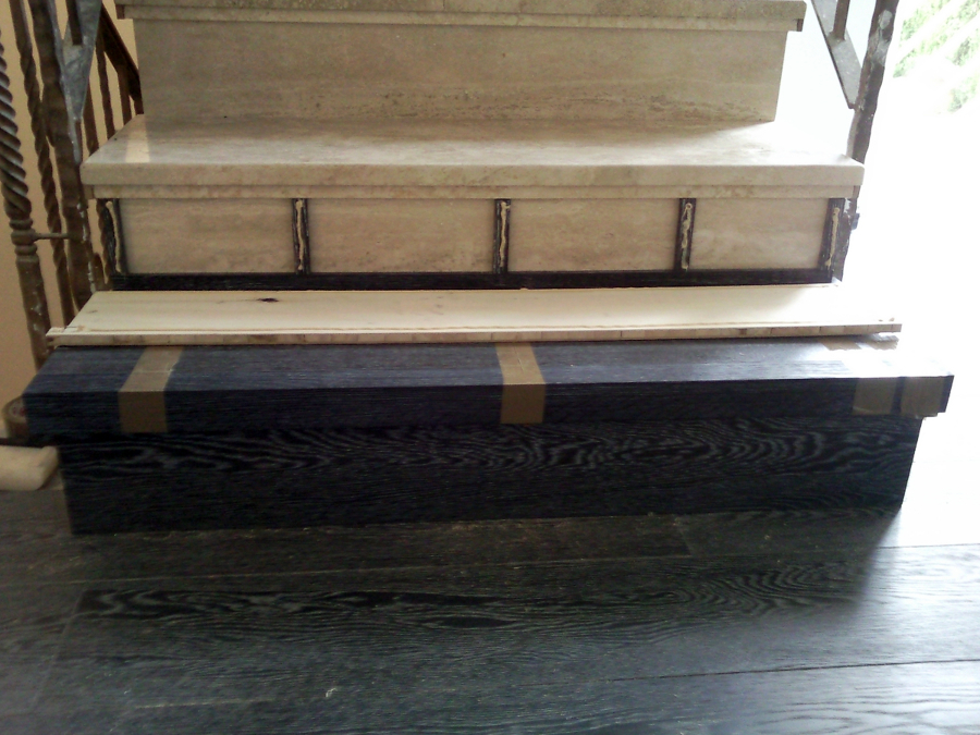 ESCALERA FORRADA CON PARQUET FLOTANTE EUROWOOD ROBLE NEGRO CALÍZO