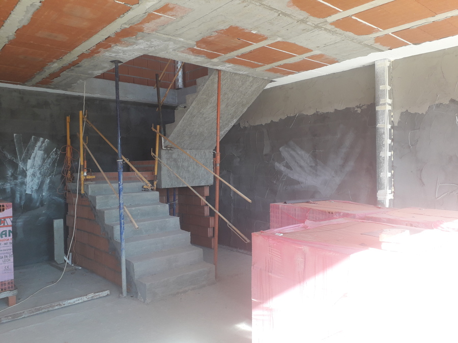 Escalera interior.
