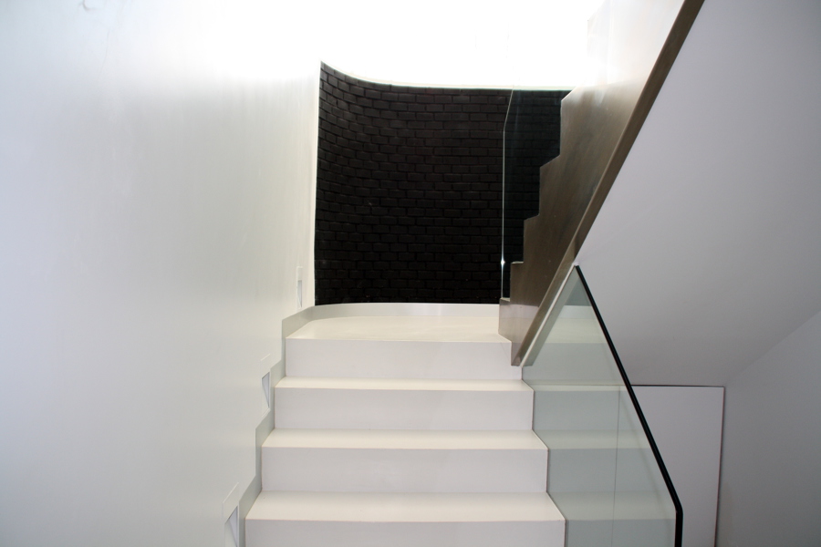 Escalera lacada