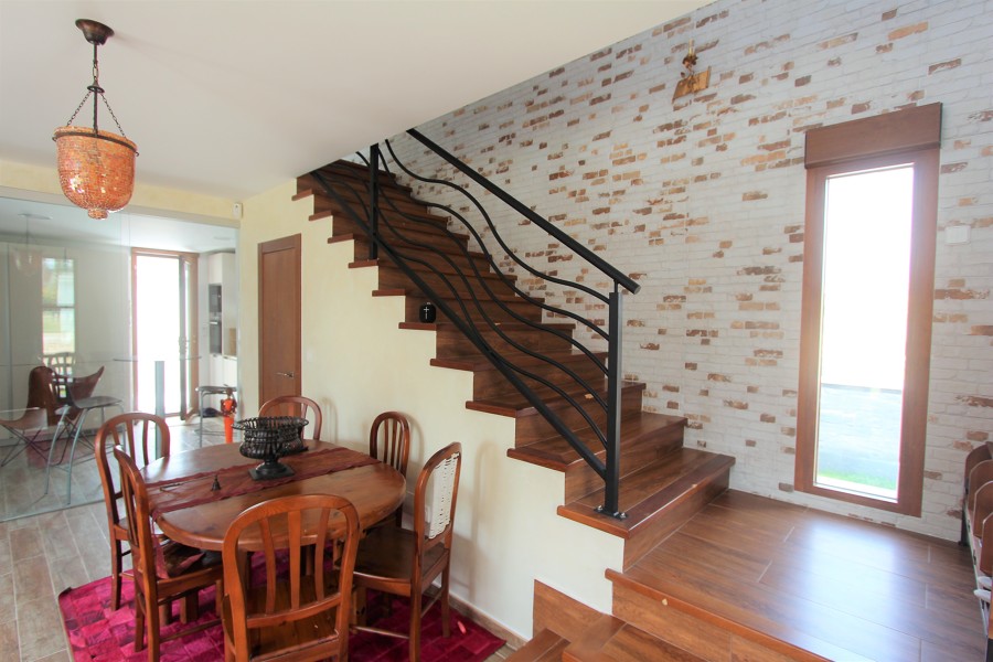 Escalera madera