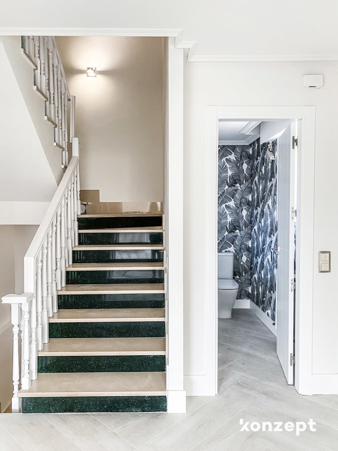 Escaleras y aseo