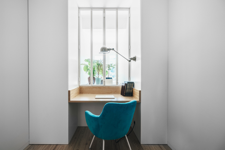Escritorio en ventana