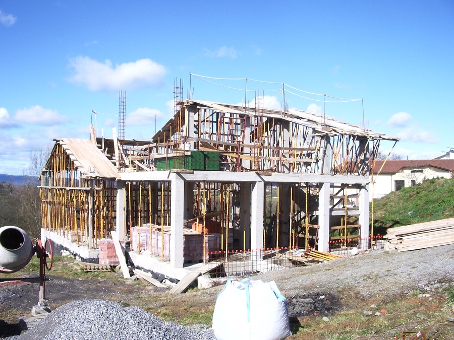 ESTRUCTURA