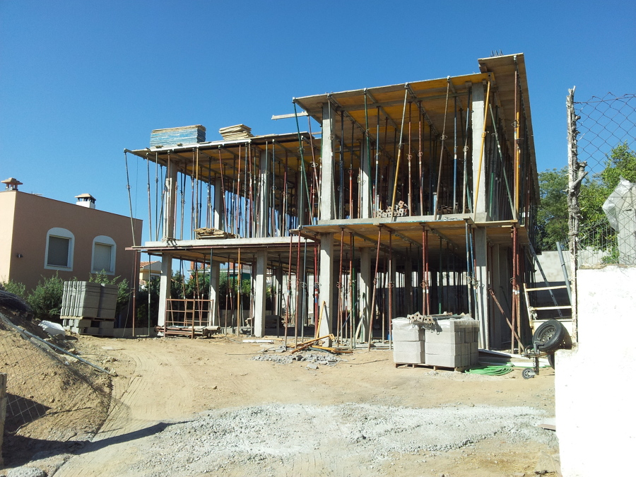 Foto: Detalle Cubierta Encuentro Chimenea de Arquitecnico Amg #1946497