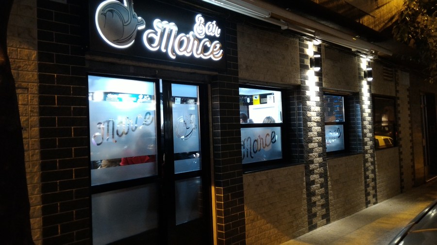 exterior reforma bar marce