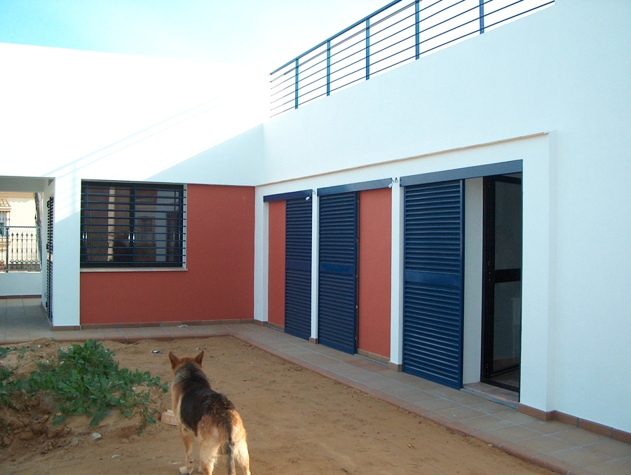 Fachada a parcela