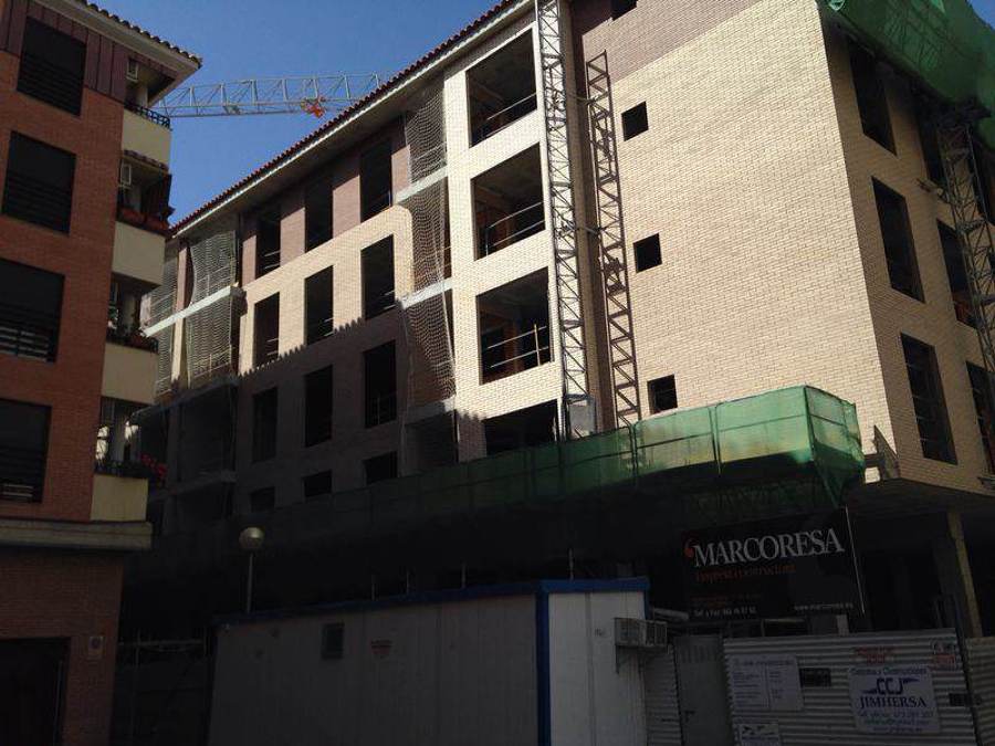 FACHADA DE CARAVISTA 32 VIVIENDAS EN LORCA