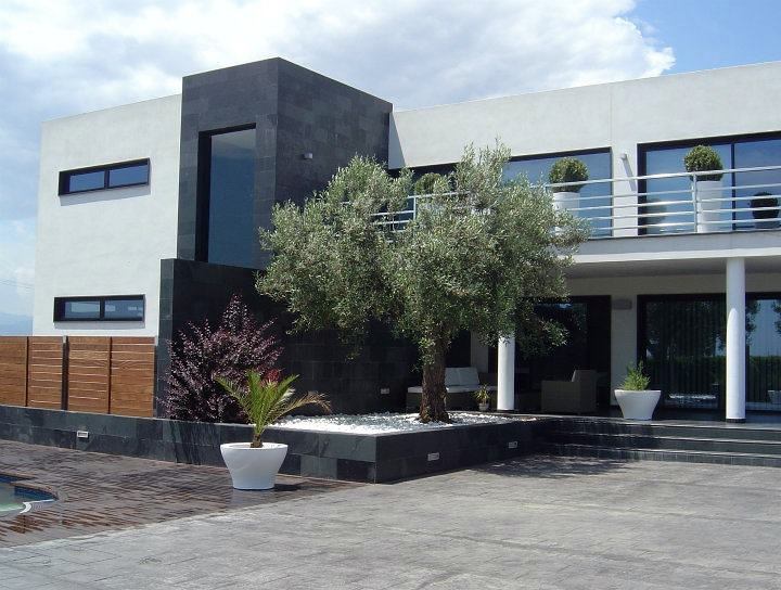 FACHADA ESTE