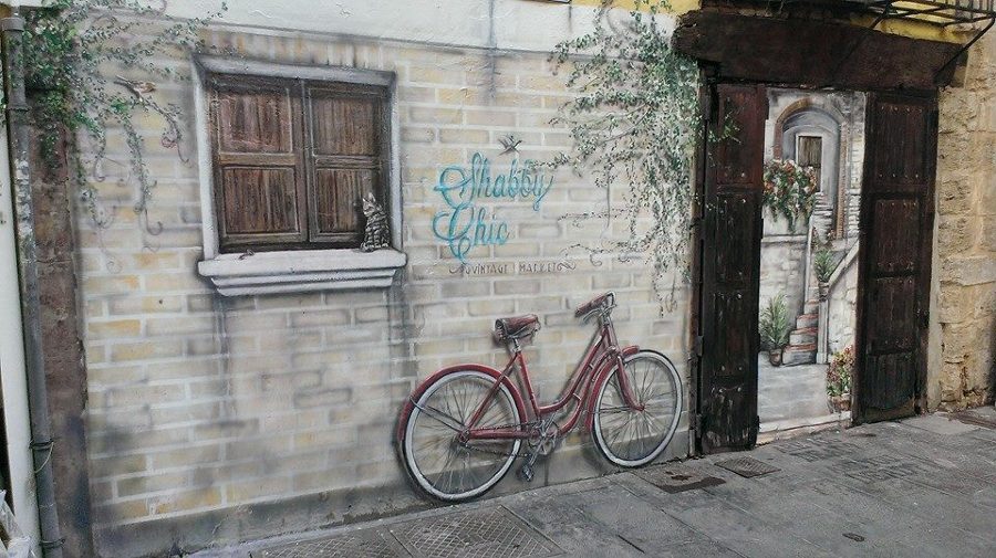 fachada local