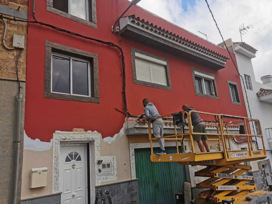 Fachada rojo turco